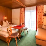 Alpenhotel Tauernstüberl