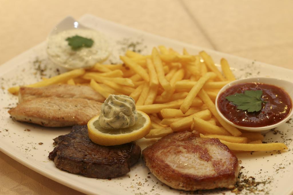 Alpenhotel Tauernstüberl 3* Zell am See